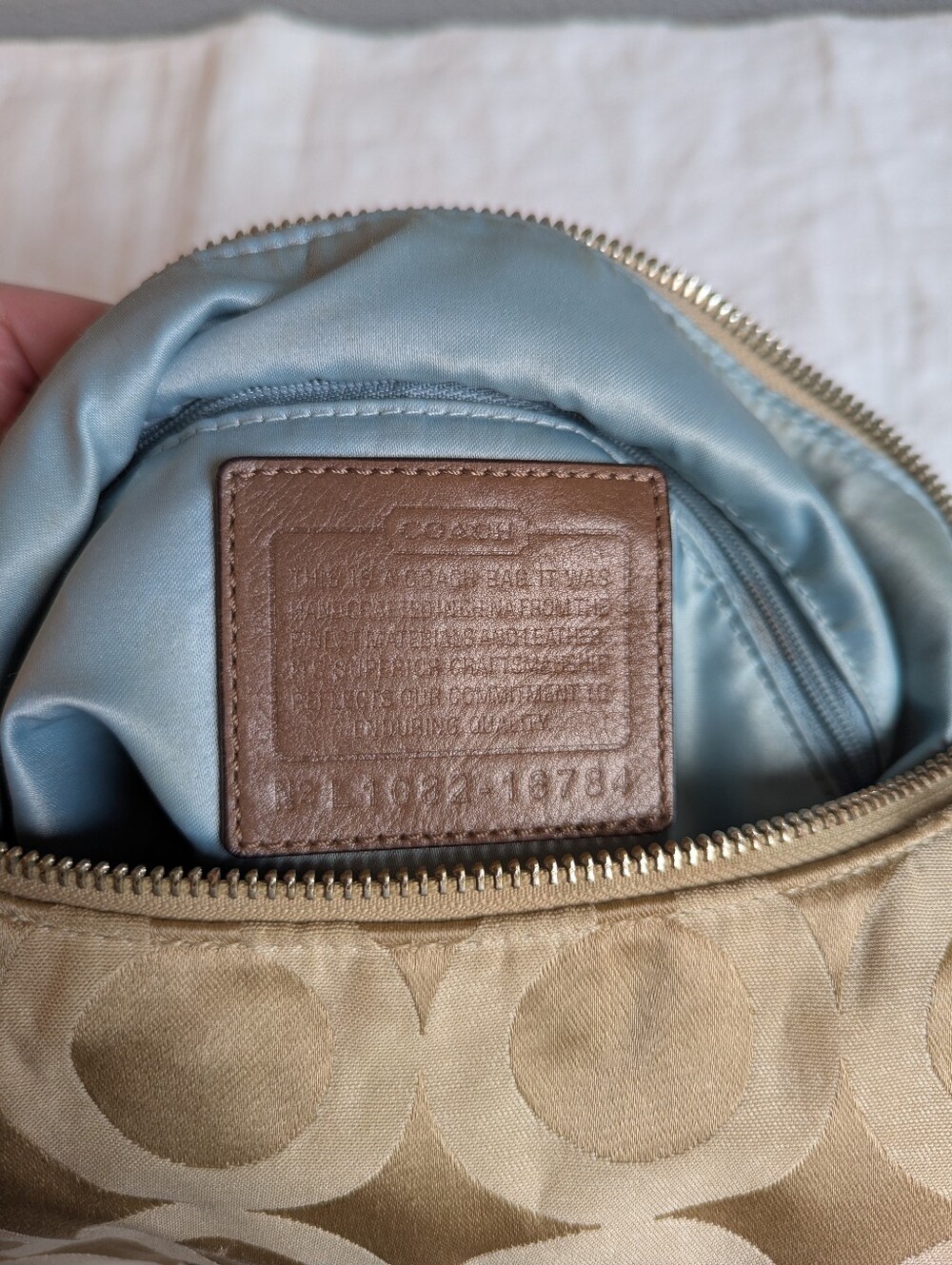 Vintage Y2K Coach Kristin Op Art Hobo Bag Shoulder Crossbody Signature Big C - Picture 14 of 16